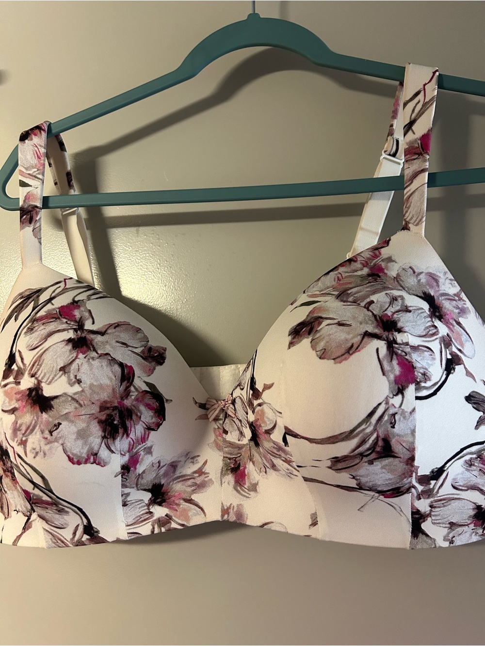 Cacique Floral T-Shirt Bra in Cream with Pink Accents